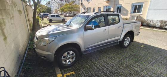 CHEVROLET S10 2.4 LTZ 4X2 CD 8V FLEX 4P MANUAL CHEVROLET S10 2.4 LTZ 4X2 CD 8V FLEX 4P MANUAL